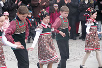 Детский танцевальный коллектив на фестивале